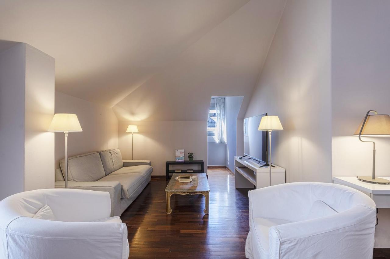 Appartement Garibaldi Attic By Wonderful Italy à Gênes Extérieur photo